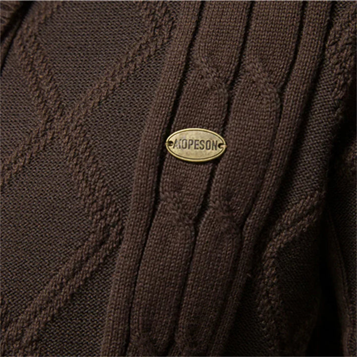 Lucien | Classic Warm Elegance Sweater